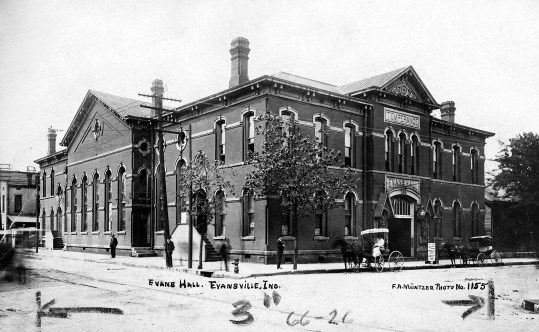 Evans Hall in Evansville, Indiana, c. 1908. Source: Regional Postcards collection, RH 033-199.