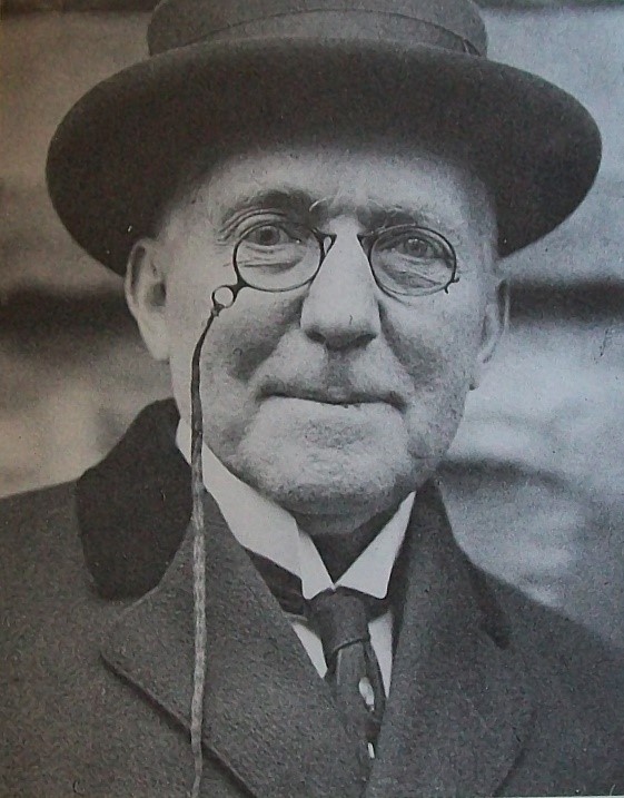 James Whitcomb Riley, 1913. Source: https://commons.wikimedia.org/wiki/File:James_Whitcomb_Riley,_1913,_Cincinnati.jpg