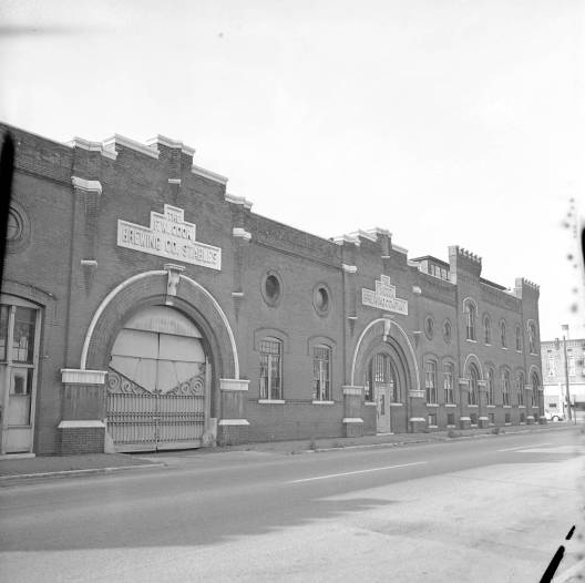 When the brewery first opened, wagons pulled by draft horses delivered the beer. There was an entire section devoted to stables. Source: Sonny Brown collection, MSS 228-0616
