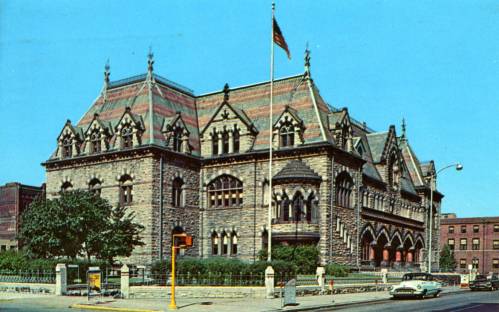 This postcard image dates to the 1960s. Source: Evansville Postcard collection, RH 033-180.