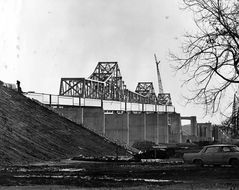 Construction of southbound twin bridge between Evansville, Indiana and Henderson, Kentucky, c. 1965.