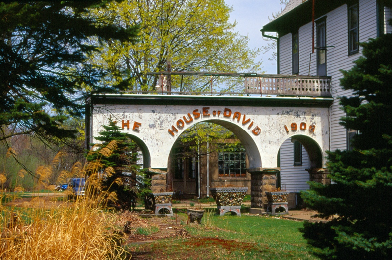 Living in Community….the Israelite House of David